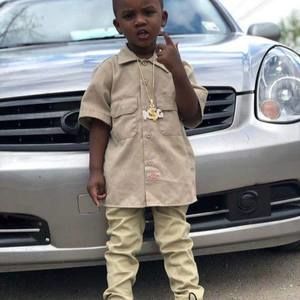 Meet your Posher, Crystal